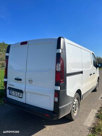 Opel Vivaro - 5