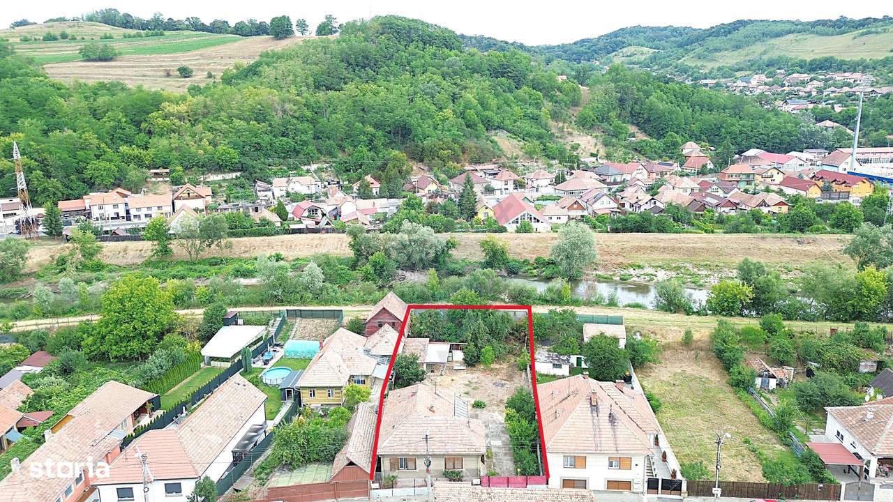 Casă pe un nivel in Medias, teren 533 mp, curte dreapta - Imagine principală: 5/20