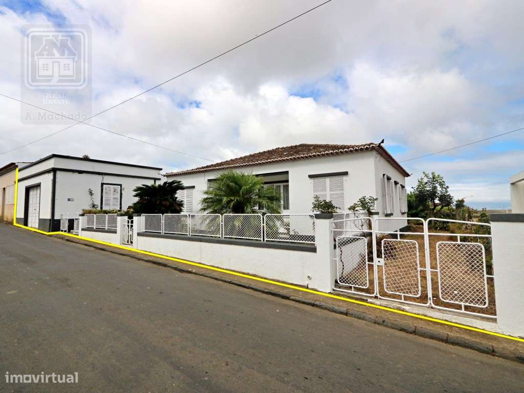 VENDA de VIVENDA - MORADIA com garagem, jardim e quintal - Santa Bá...-5
