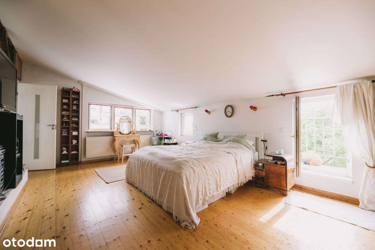 Dwupoziomowy Apartament na Starej Saskiej Kępie-15