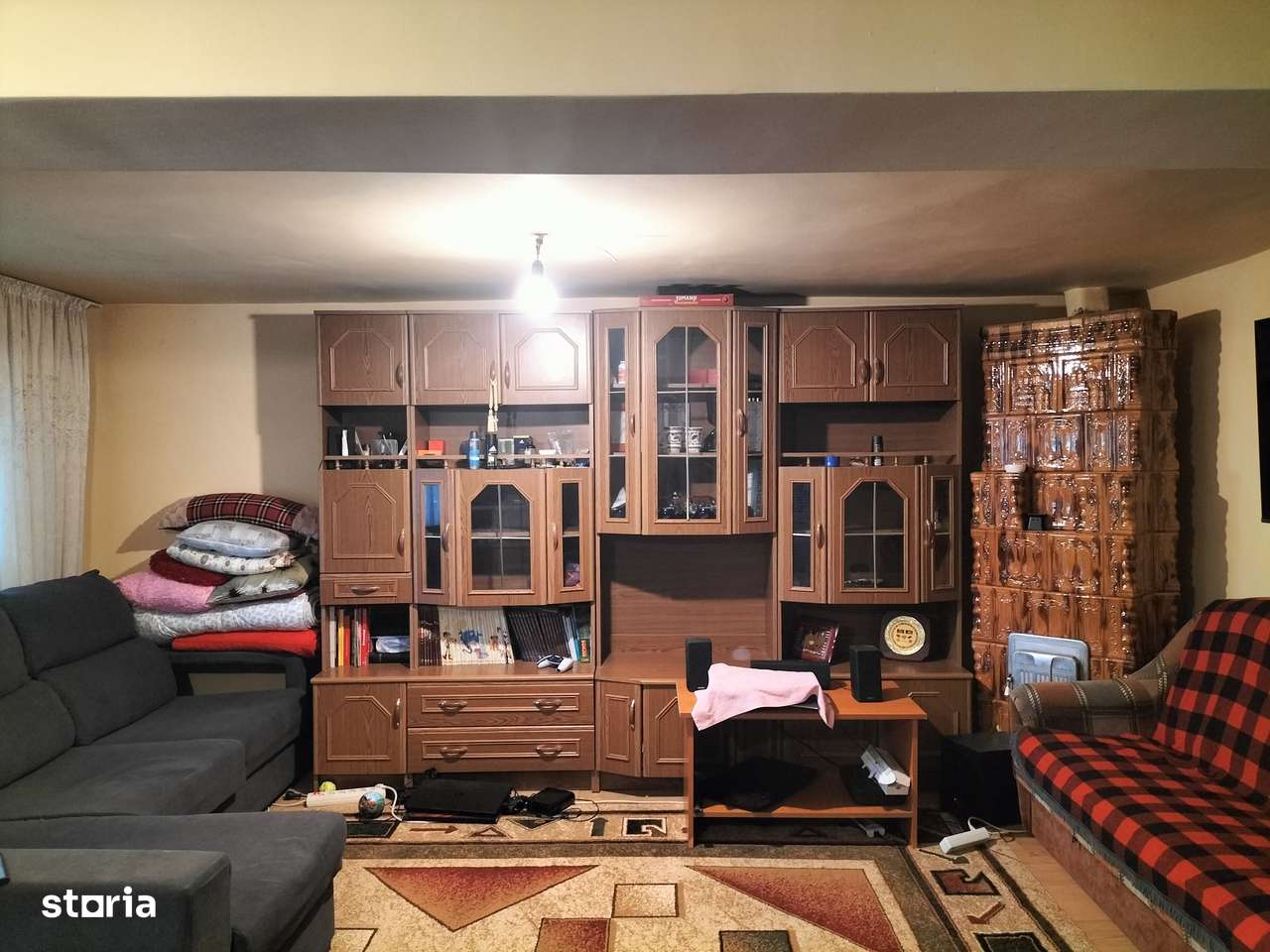 Casă la țară cu livadă, grădină și aer curat - Vultureşti, Argeș - Imagine principală: 4/15