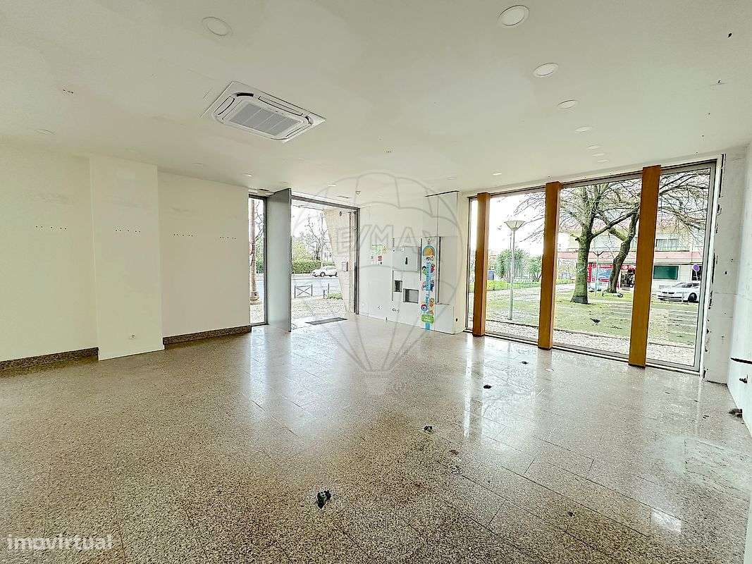 Loja  para arrendamento - Grande imagem: 5/12