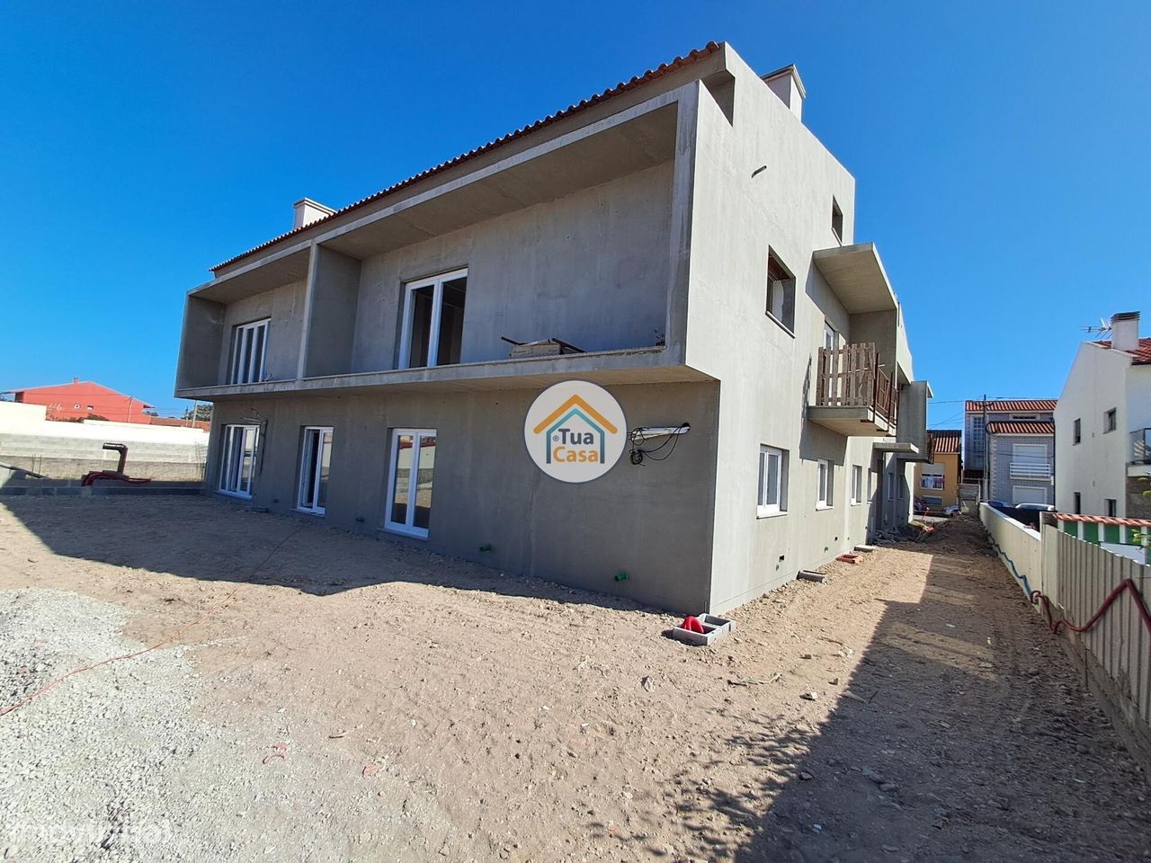 Apartamento T1 Duplex em Construção - Grande imagem: 1/26