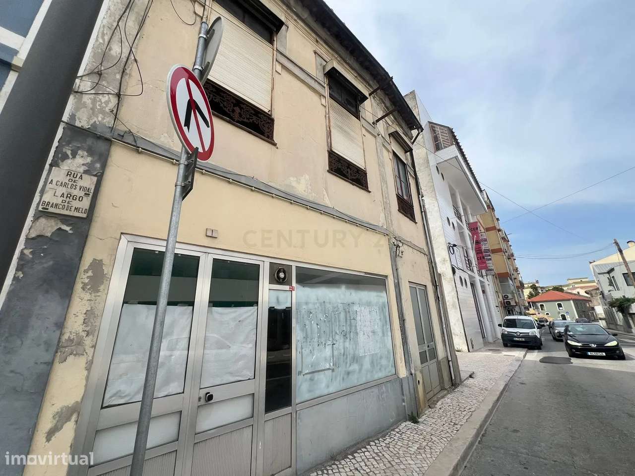 Prédio em Localização Privilegiada - Grande imagem: 4/53