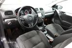 Volkswagen Golf 2.0 TDI DPF Highline - 24