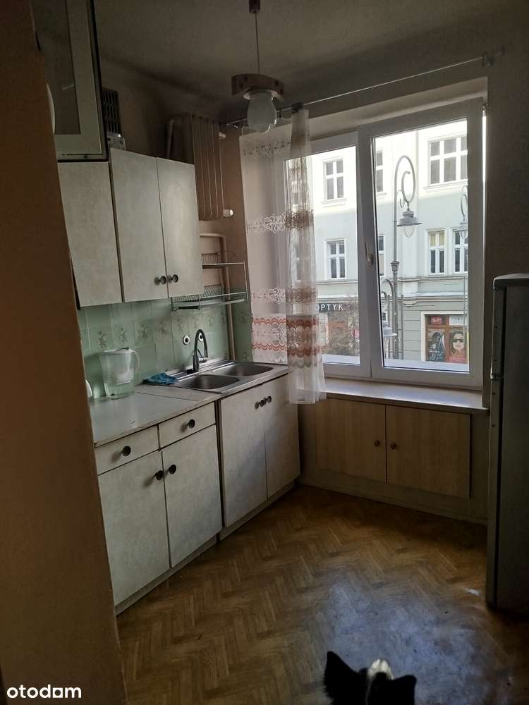 2 stronne  3 pokoje w kamienicy na Sienkiewicza, oddzielna kuchnia - Pełny obrazek: 4/12