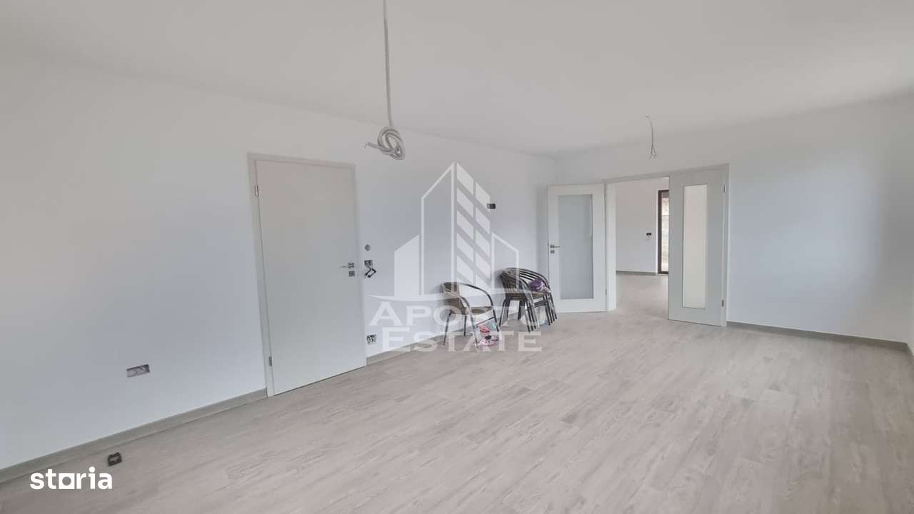 Casa individuala cu 4 camere si garaj, Giarmata - Imagine principală: 2/13