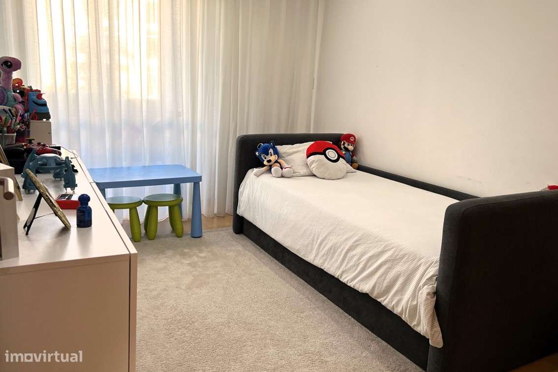 T2  / Renovado em São João da Talha-17