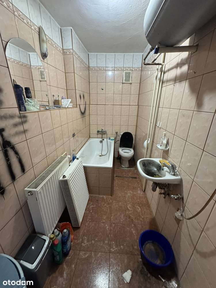 Duży dom w centrum wsi-8