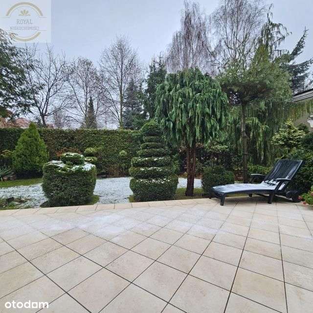 Dom wolnostojący z garażem dwustanowiskowym-14