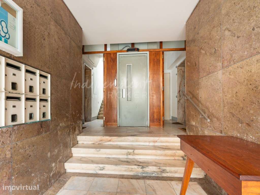 EXCELENTE APARTAMENTO T4 PARA VENDA [ESTRELA]-29