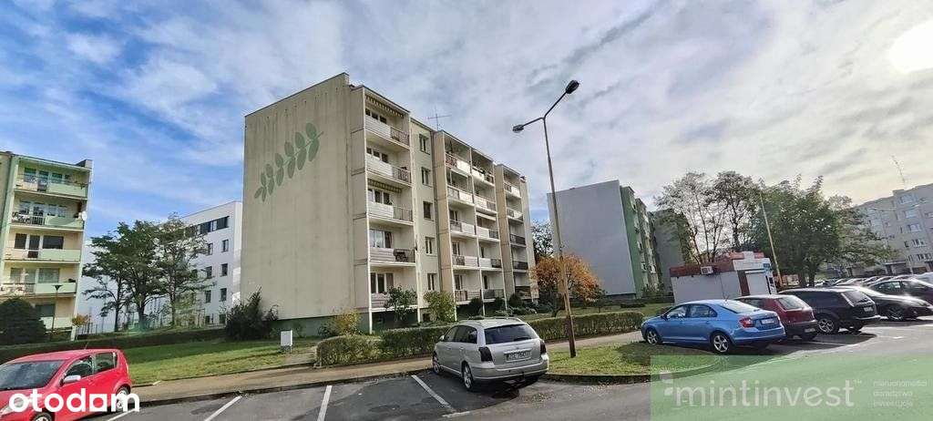 Przestronne 4 pokojowe mieszkanie-19