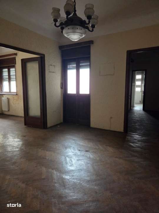 Transforma-l in acasa! Apartament 4 camere – Universitate, spatiu cu - Imagine principală: 5/9