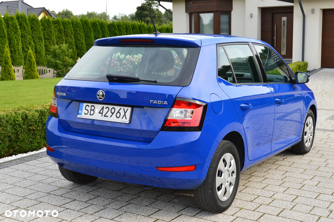 Skoda Fabia - 3