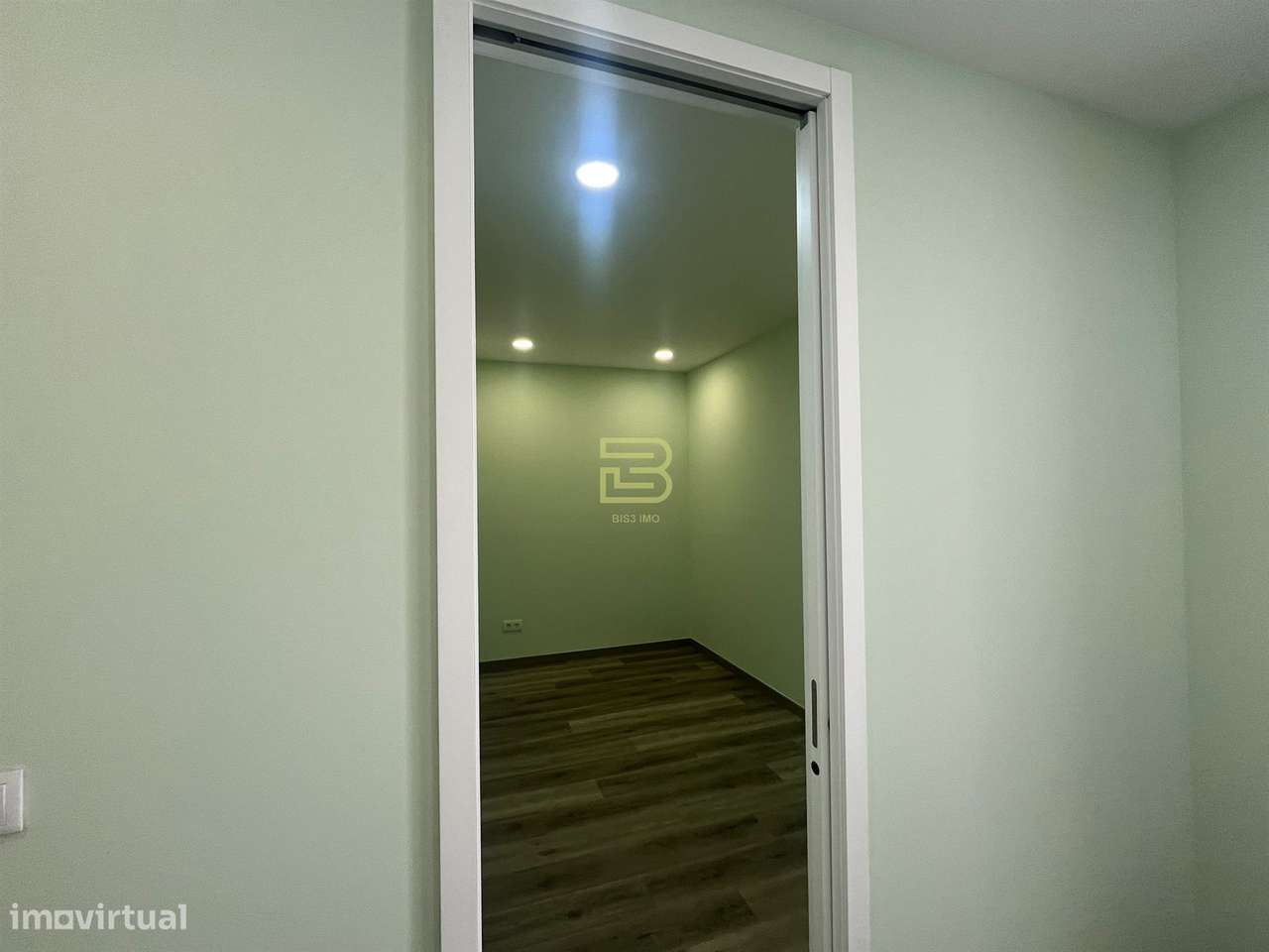 T3+1 Totalmente Renovado | Rés do Chão | Mafamude – Vila Nova de Gaia-17