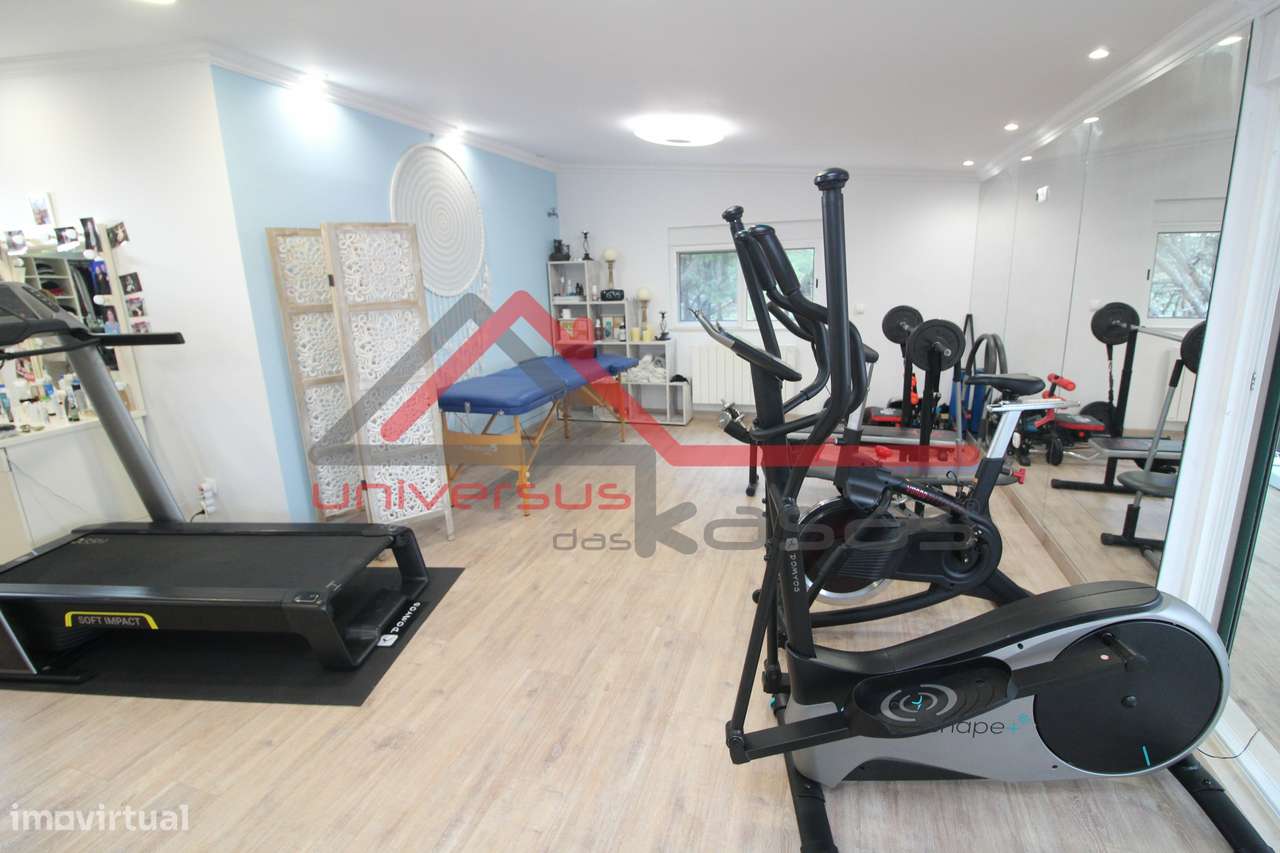 Moradia Isolada V3 com Piscina e Garagem - Terrugem, Sintra-41