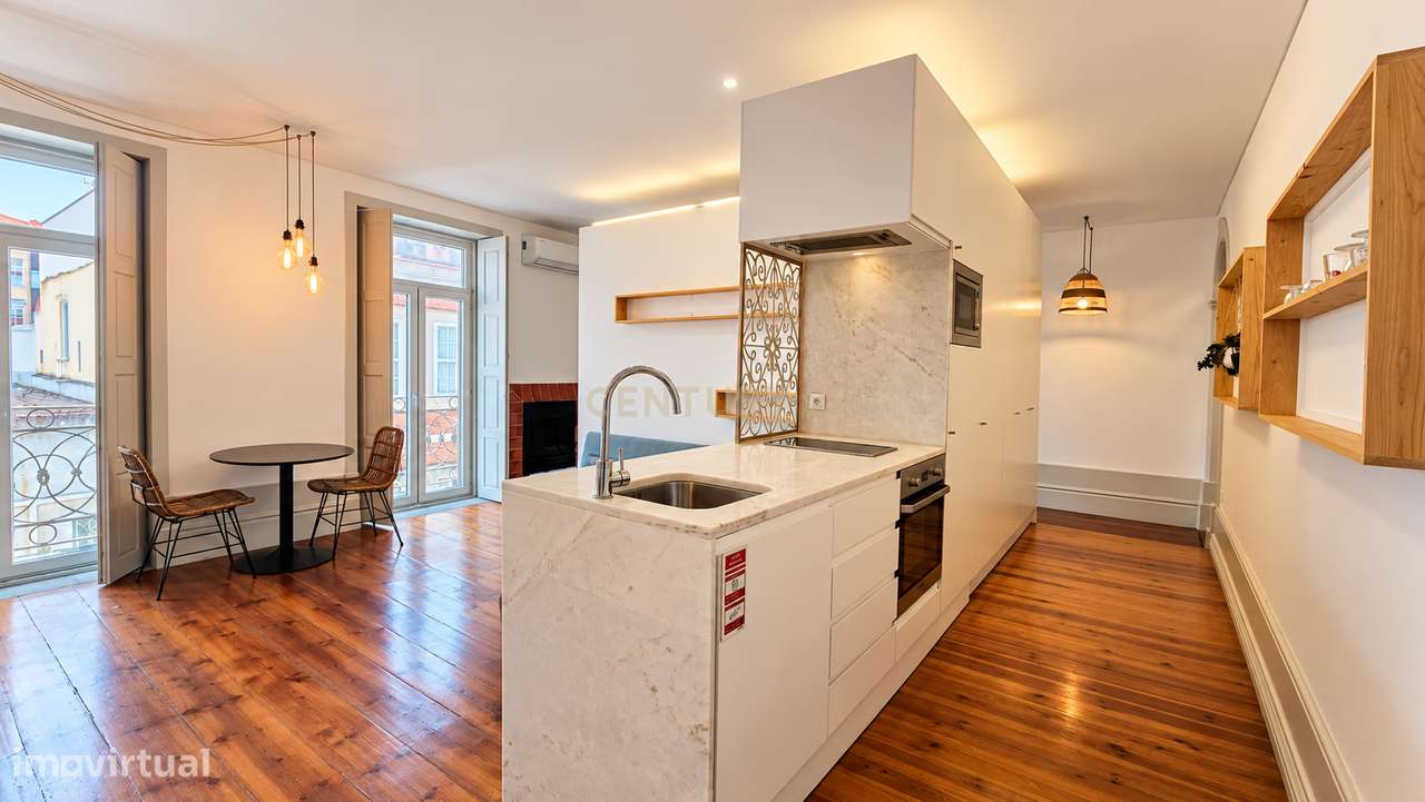 Apartamento T0 | 60 m² | Alojamento Local ativo | Porto-0