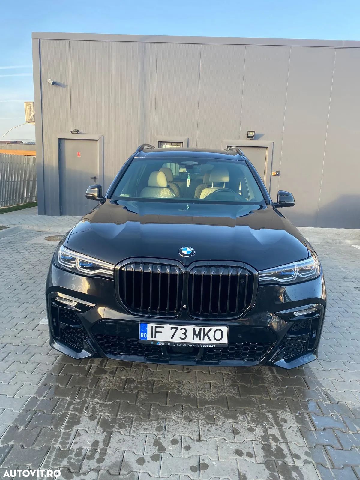 BMW X7 M50d - 1