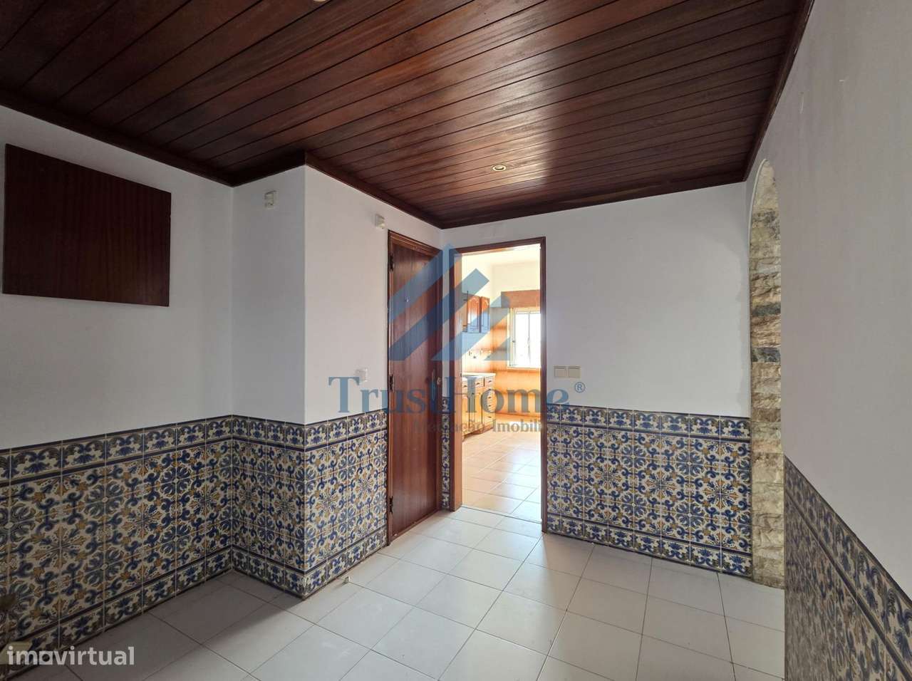 T2 no centro da Arrentela perto da Baia, a 2,5km da estação de...-9