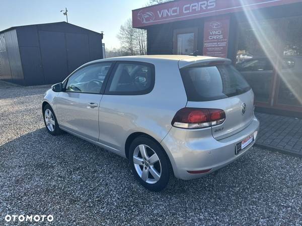 Volkswagen Golf VI 1.6 TDI Comfortline - 6