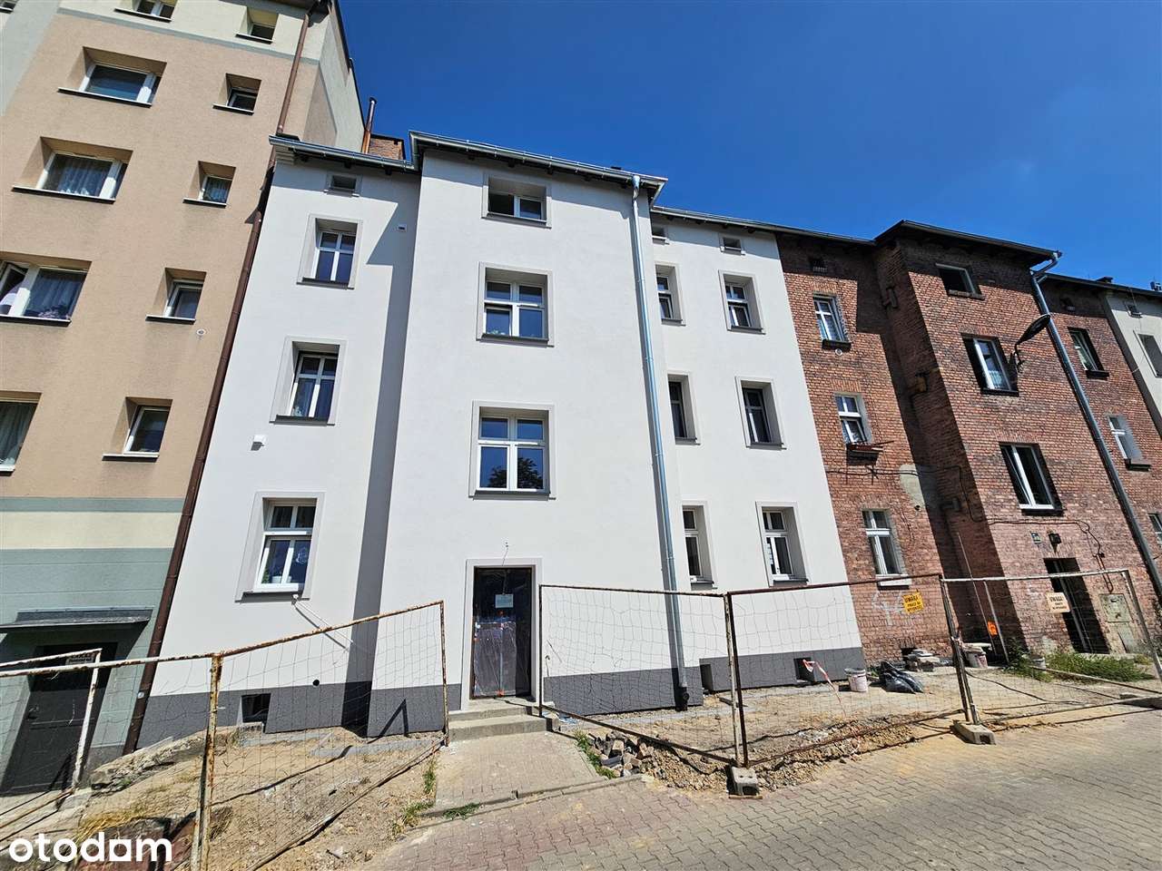 Ruda Śląska > Nowy Bytom >DAMROTA-9