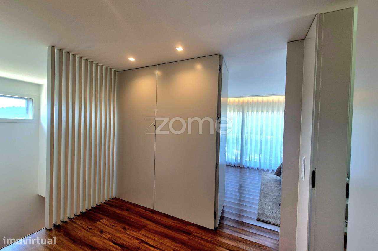 Moradia T3 Semi-Nova em Lanhas, Vila Verde-20