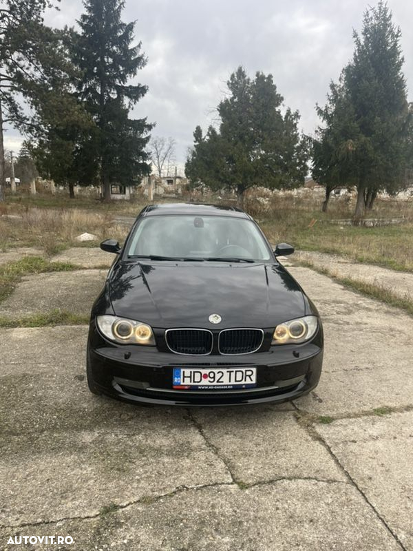 BMW Seria 1 118d DPF - 6