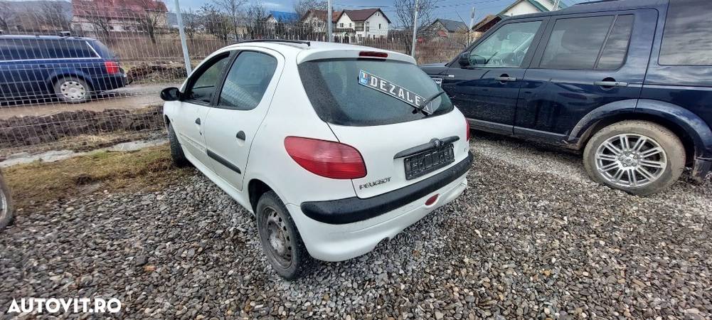 Dezmembrari Peugeot 206 motor 1.9 - 2