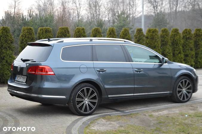 Volkswagen Passat 2.0 TDI Highline DSG - 5