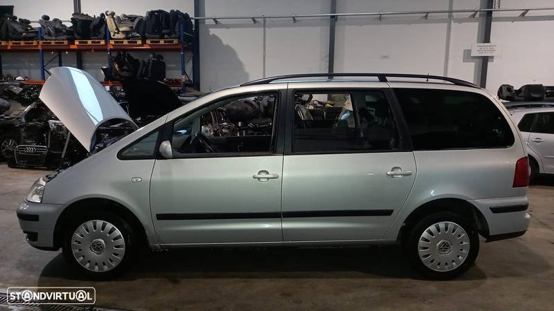 VW Sharan 1.9 tdi 115cv de 2001 para peças - 2