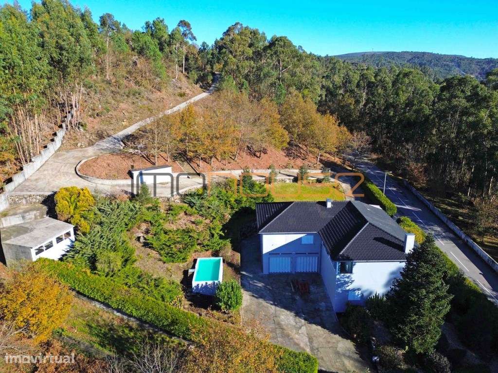 Moradia pronta habitar na Montanha - 1ha de Terreno-40