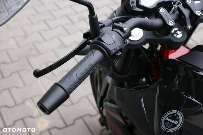 Benelli BN 125 - 14