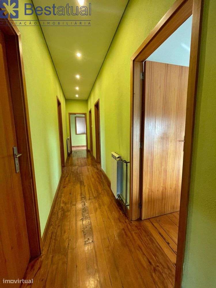 Moradia T4 Isolada - 5 min. Centro Sto. Tirso-41