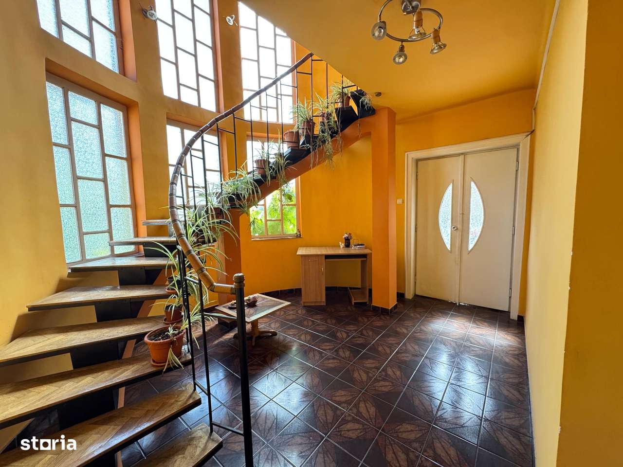 Casă de vânzare în Lugoj – Strada Grozăvescu-8