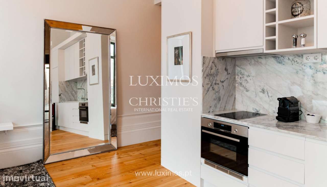 Estúdio mobilado para arrendar no Centro do Porto - Grande imagem: 5/10