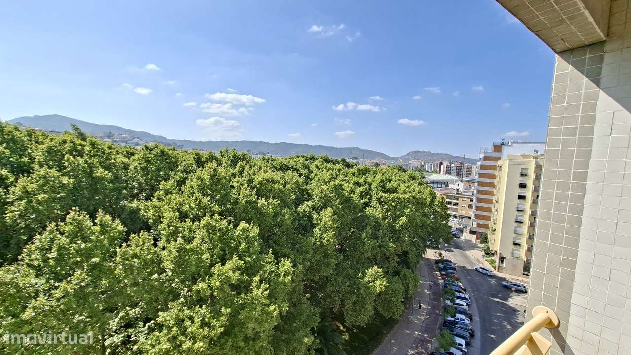 Apartamento T3 com 145m² no centro de Setubal-6
