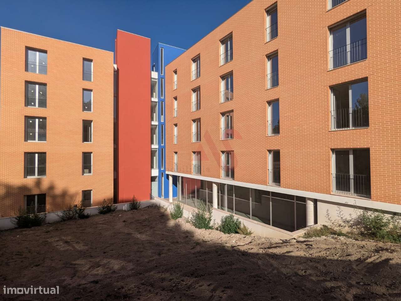 Apartamento T1 a 2 minutos da Universidade do Minho - Guimarães - Grande imagem: 1/10