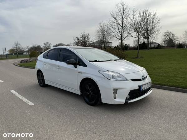 Toyota Prius 1.8 HSD Sol - 1