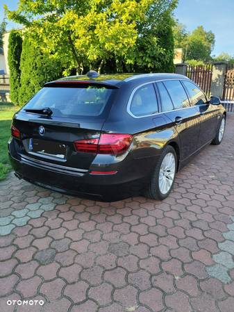 BMW Seria 5 520d Luxury Line sport - 30