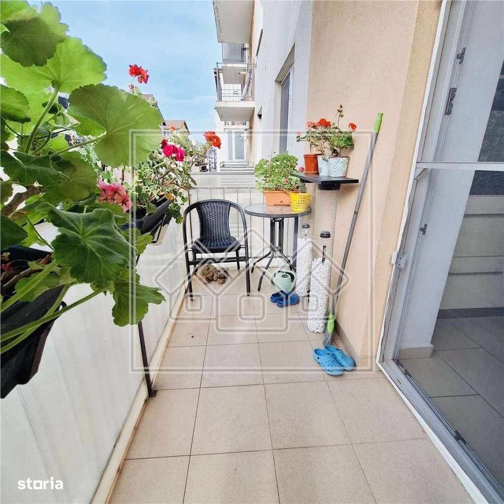 Apartament decomandat cu 3 camere, 2 bai, 2 balcoane, loc de parcare-4