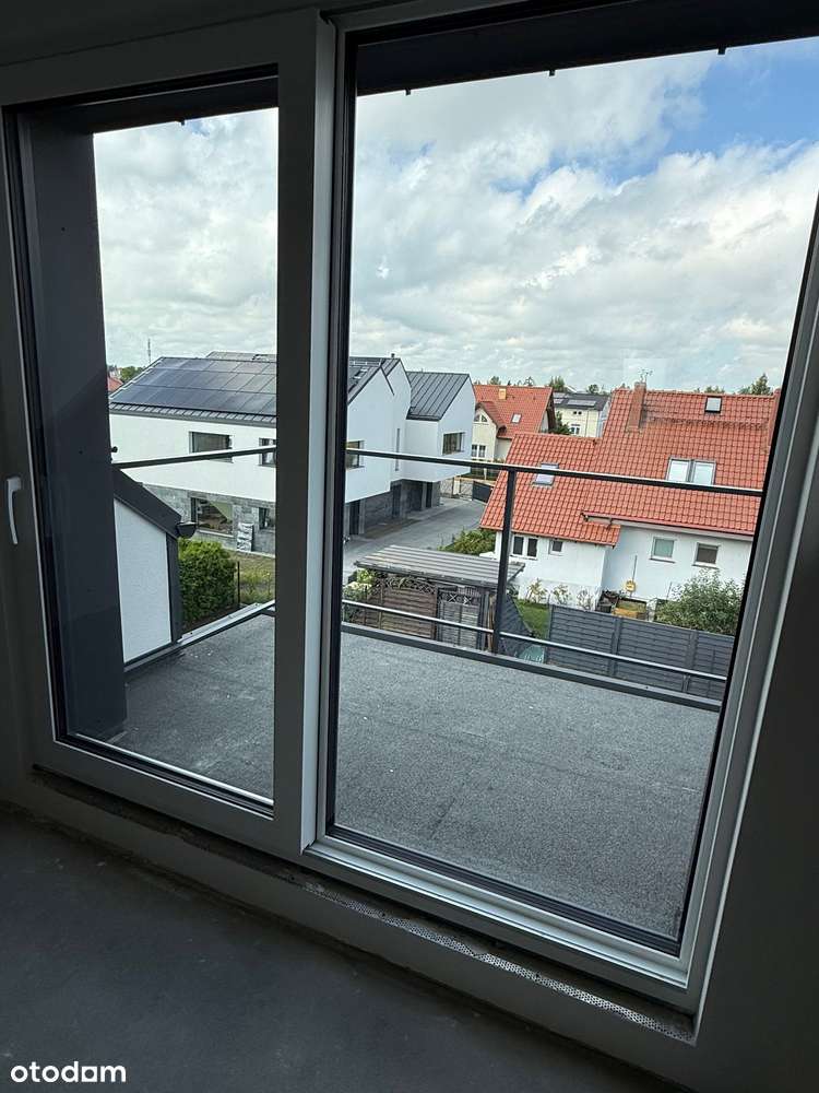 Nowy dom jednorodzinny w zabudowie bliźniaczej-15