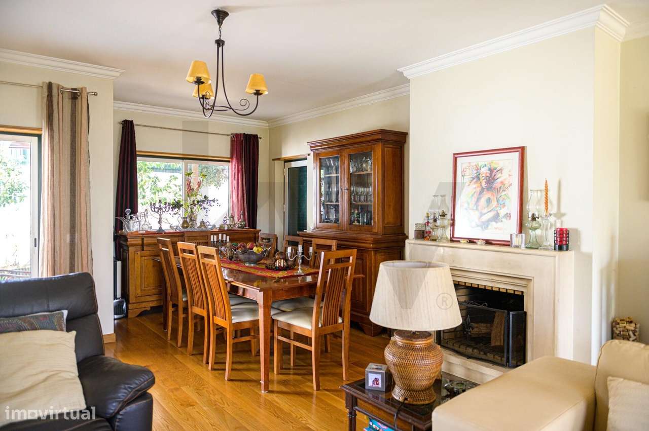 Moradia T5 com Piscina em Carcavelos - Grande imagem: 4/46