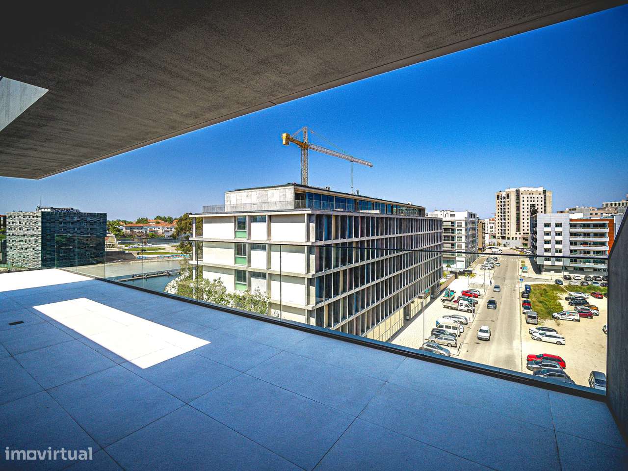 Apartamento T4 Duplex, Terraço com 106 m2, Luxo, Fonte Nova, Aveiro-43