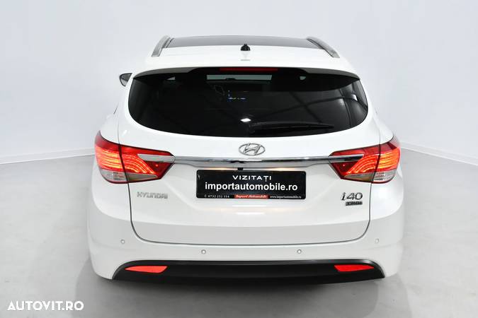 Hyundai i40 Kombi 1.7 CRDi Premium - 12