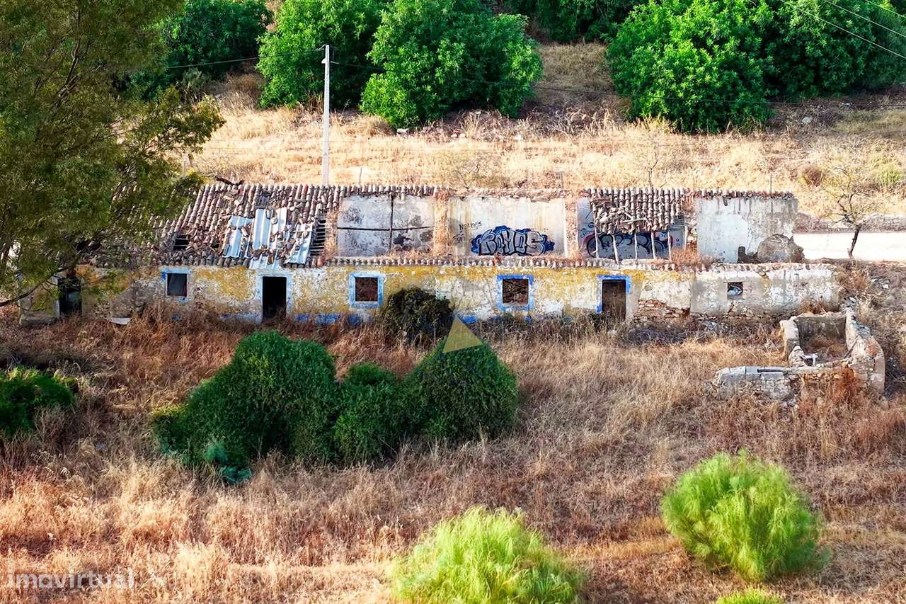 Lote de Terreno Urbano para a construção de 14 Moradias  em Pera - Arm - Grande imagem: 2/19