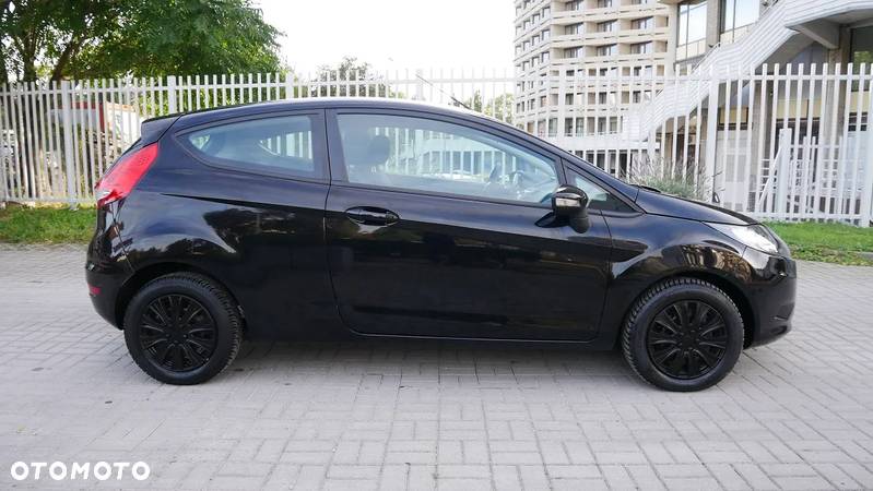 Ford Fiesta - 12