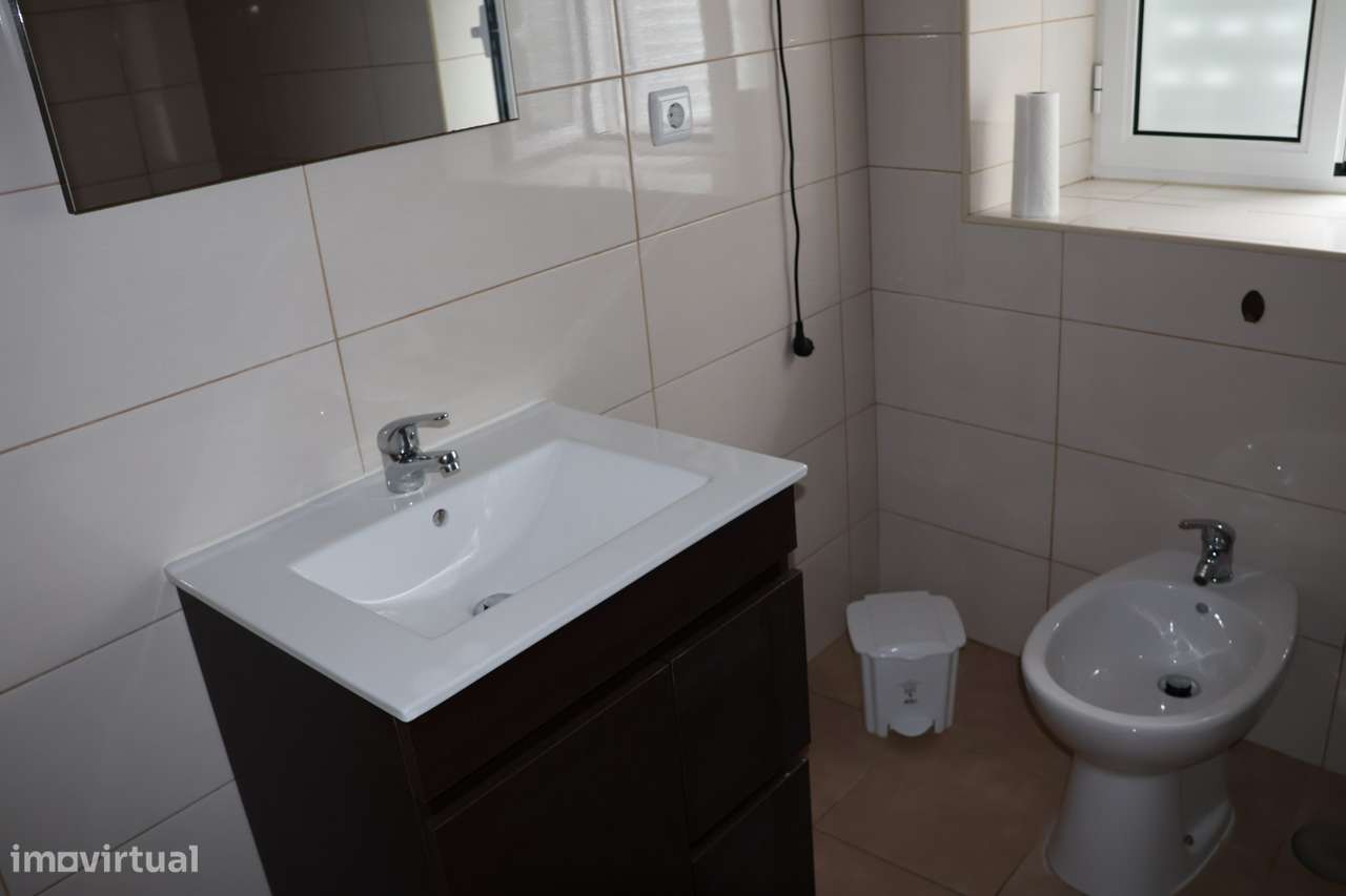 Há casas que são apenas paredes. E há casas que contam histórias. - Grande imagem: 2/14