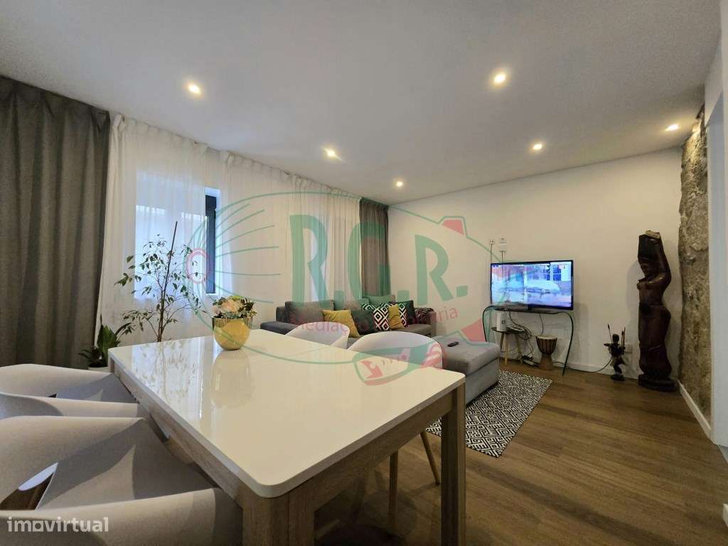 Moradia T2 (2 Suítes) Remodelada Valbom - A 5 min Freixo Porto-9