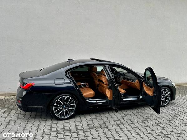 BMW Seria 7 740d xDrive - 15