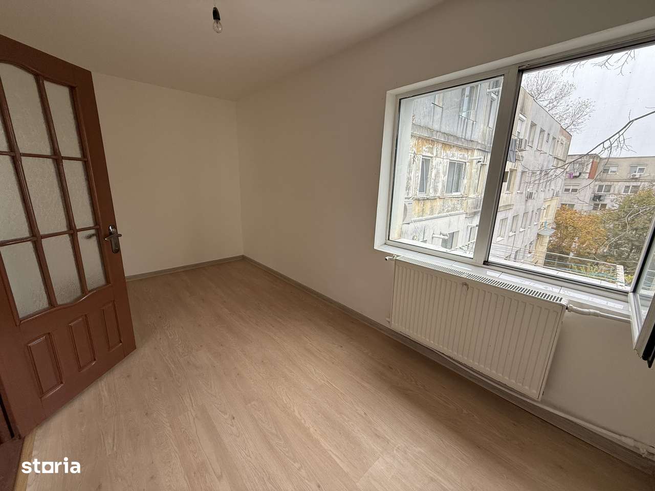 Apartament 2 camere Micro 40, etaj 3-1